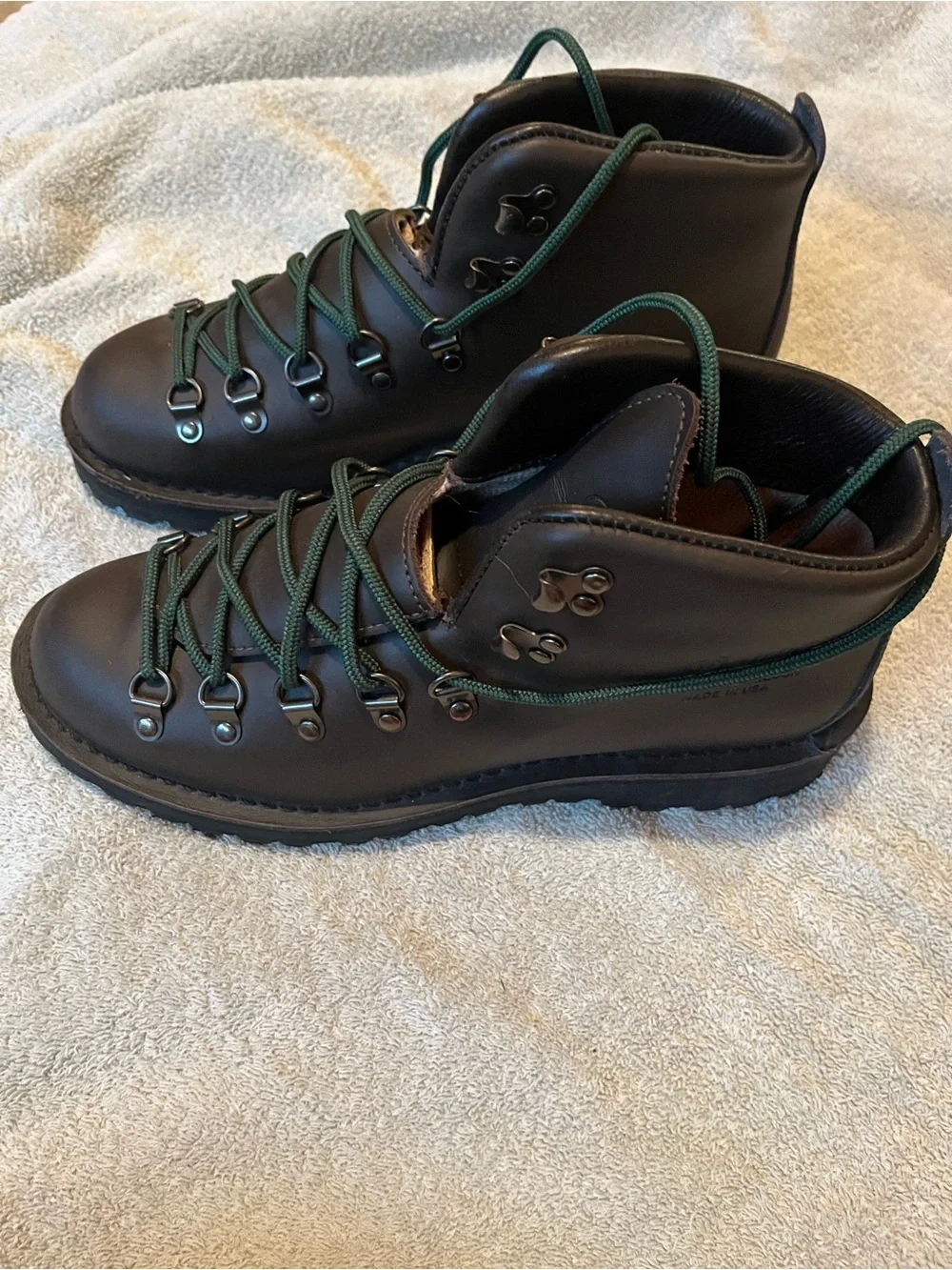 Danner durable brown